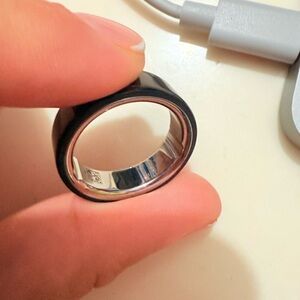 Oura Black Smart Ring